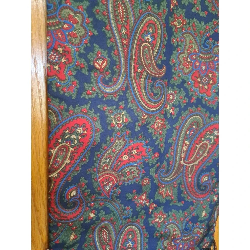 Burberrys  Cashmere Lambswool Paisley/Red  Men's Scarf With Fringe 53 X 12